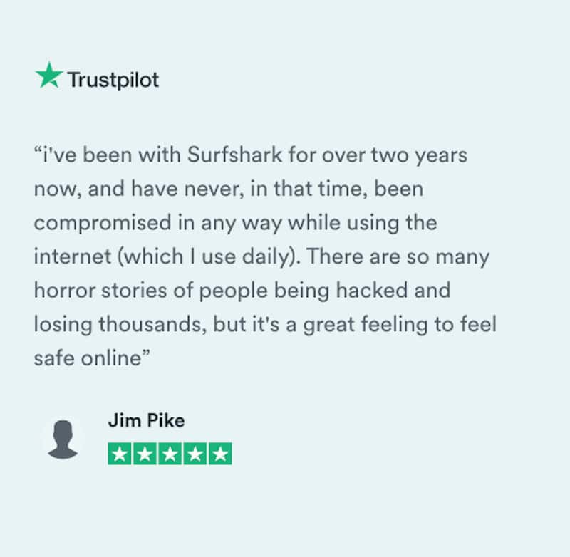 A positive Surfshark VPN review on Trustpilot. 
