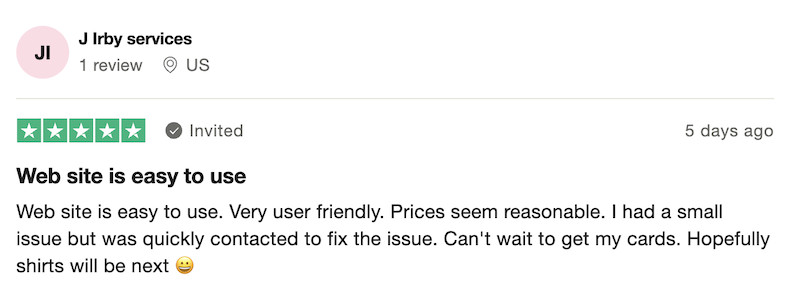 Someone left a 5-star Design.com review saying the website is easy to use. 